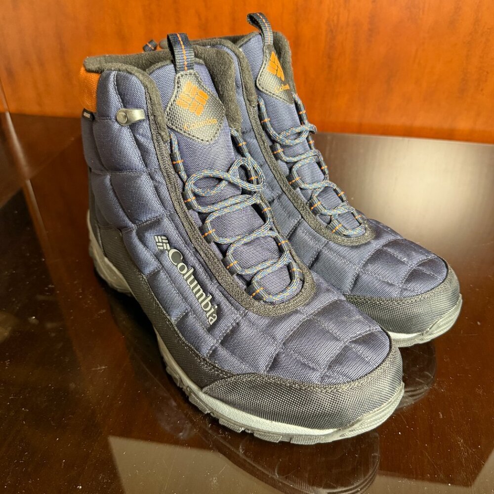 Columbia Men's Firecamp Boots Navy/Black Sz 11.5 NWOT
